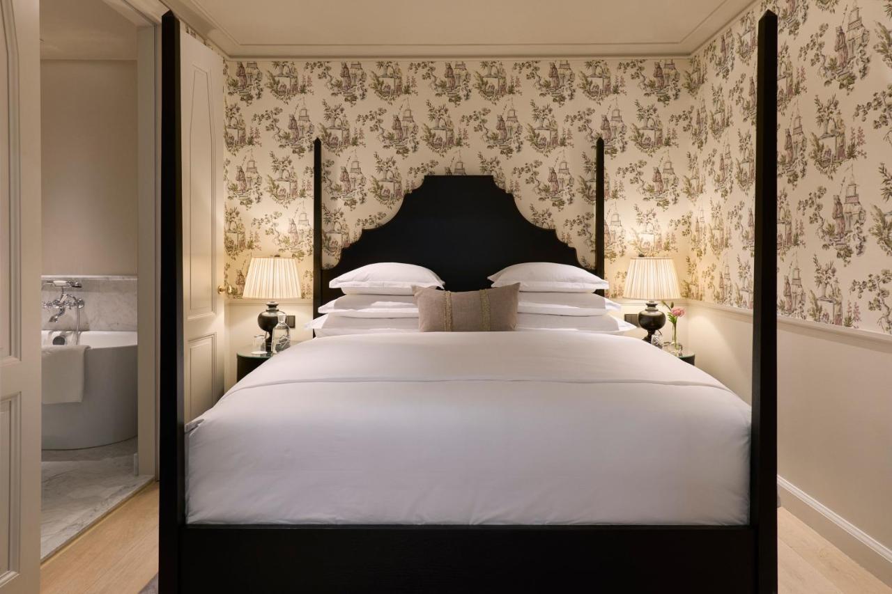 Villa Dagmar ストックホルム エクステリア 写真 A bedroom at The Ivy Hotel