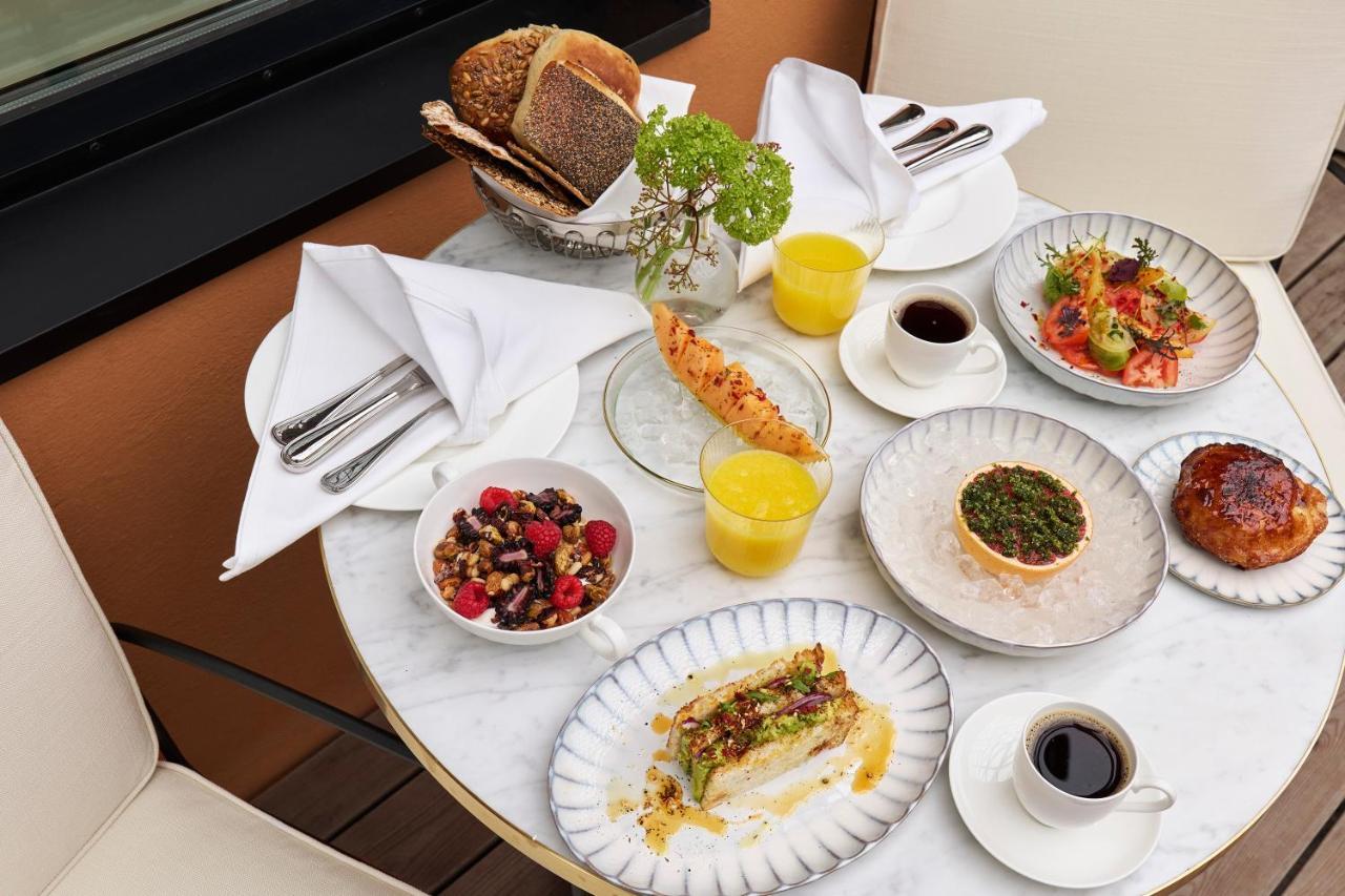 Villa Dagmar ストックホルム エクステリア 写真 A breakfast at the Mandarin Oriental, Munich